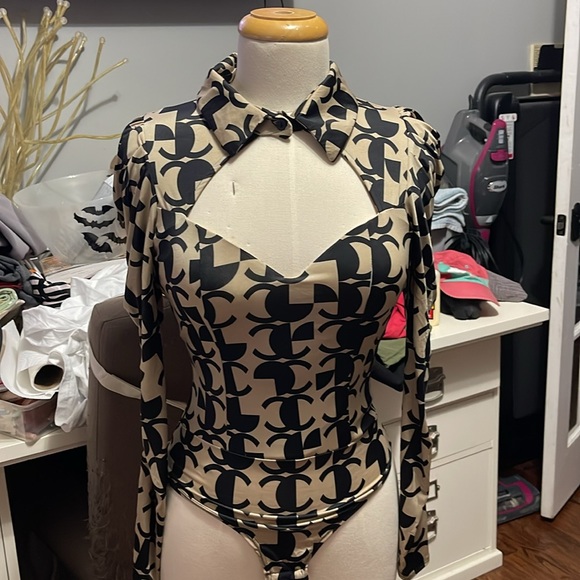 Dress up Bodysuit - Picture 2 of 3